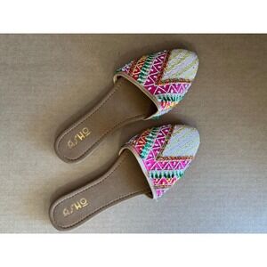 PREOWNED Indian Beige Beaded Flip flops Mojari For Women Sz 9